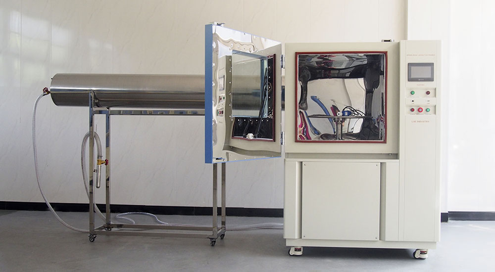 ipx6k_test_chamber5.jpg ipx6k_test_chamber5.jpg