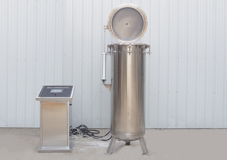 IPX7_diving_test_chamber9.jpg IPX7_diving_test_chamber9.jpg