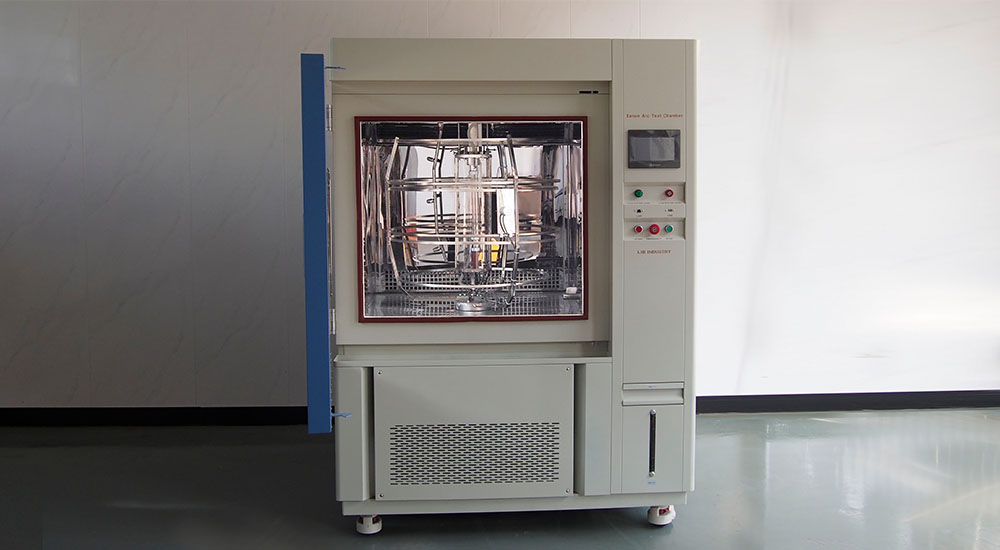 solar_simulation_chamber5.jpg solar_simulation_chamber5.jpg