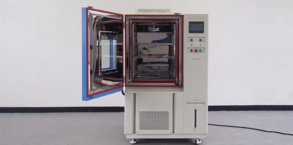 เพิ่มประสิทธิภาพการทดสอบด้านสิ่งแวดล้อมของคุณด้วยห้องทดสอบอุณหภูมิและความชื้นอเนกประสงค์ของ